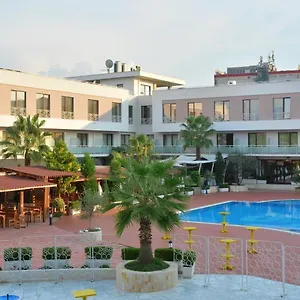 Te Stela 4* Tirana